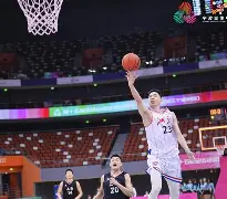 刚刚！赛后浙江队官宣签约——德国杯节点到来转会期法兰克福调整名单以备意大利杯，斯图加特复出首秀备战欧联